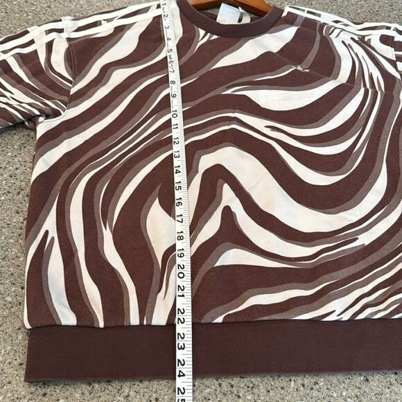 ADIDAS Abstract Allover Animal Print Sweatshirt - Picture 8 of 13
